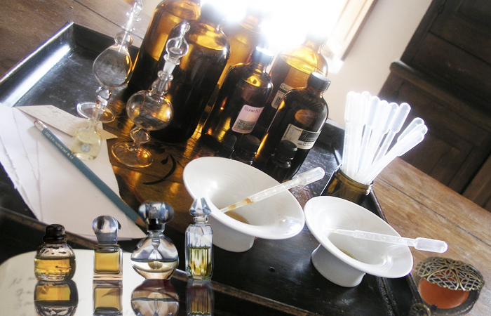 perfumemakingclass.jpg perfumemakingclass.jpg